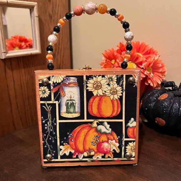 VINTAGE CIGAR BOX PURSE FALL COLORS - Picture 1 of 11
